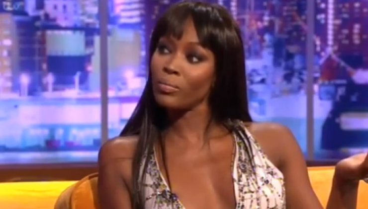 Κατέρρευσε η Naomi Campbell on air [βίντεο]