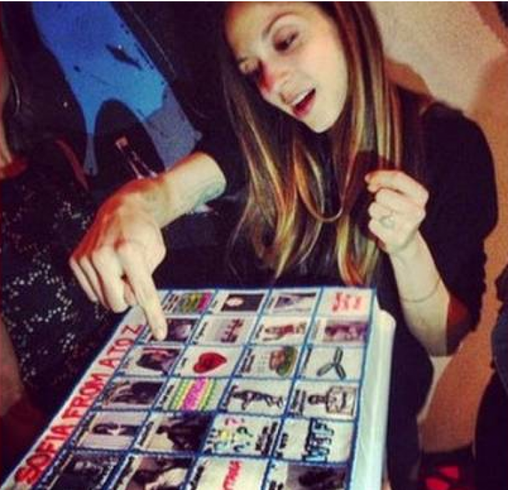 Η Σοφία Καρβέλα γιόρτασε τα γενέθλιά της με τον γιο της! [εικόνες]