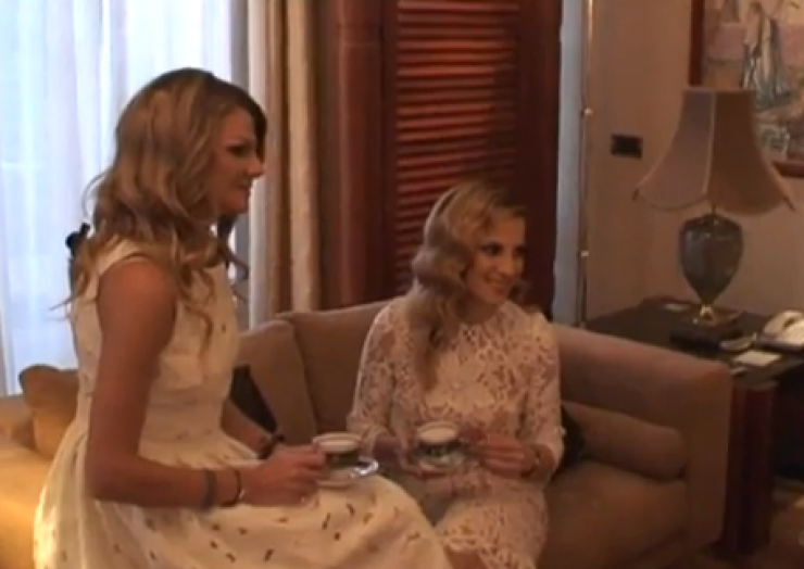 Βίντεο από τη φωτογράφηση Έλσας & Ινώς Αναστασιάδη για τη Madame Figaro