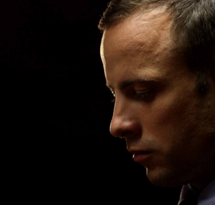 Ο Oscar Pistorius ερωτεύθηκε ξανά