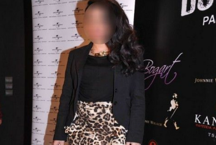 Γνωστή Ελληνίδα τραγουδίστρια: «Θέλω γάμο στο Χαϊδάρι με αρνιά και κατσίκια»