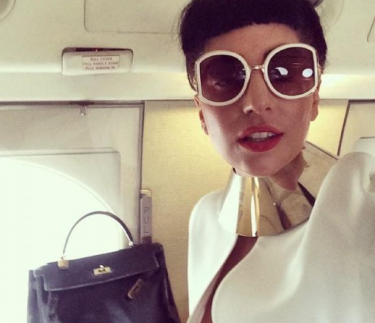 Το στήθος της Gaga δημοσιεύτηκε στο instagram [εικόνα]