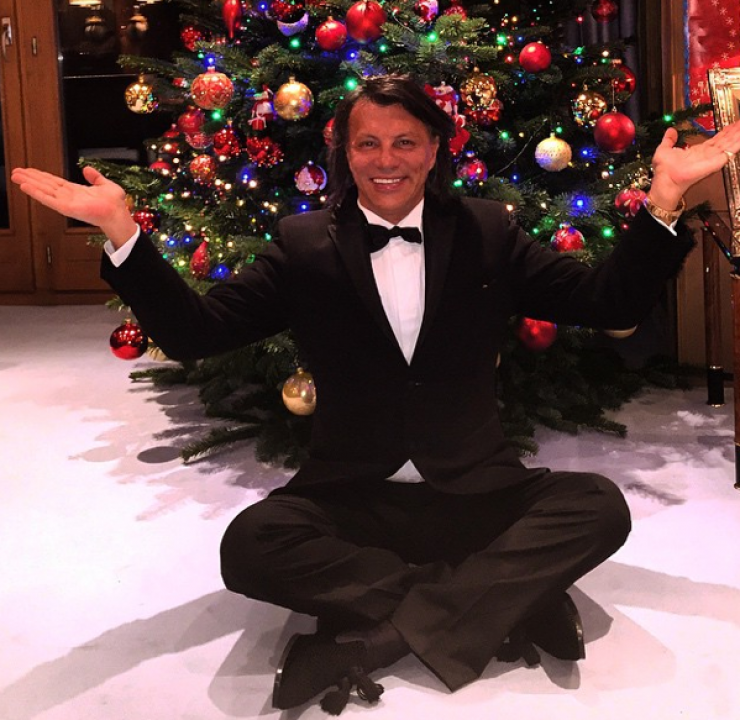 Η χριστουγεννιάτικη φωτογραφία του Ψινάκη από τo Γκστάαντ που έκανε θραύση [εικόνα]