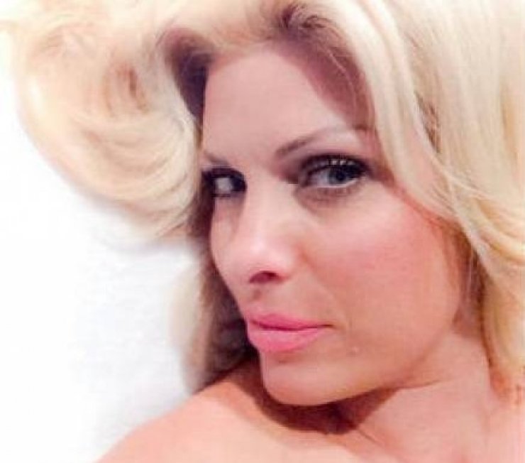 Δείτε τι έκανε η Μενεγάκη μετά από δυο μήνες διακοπών και το ανέβασε στο twitter