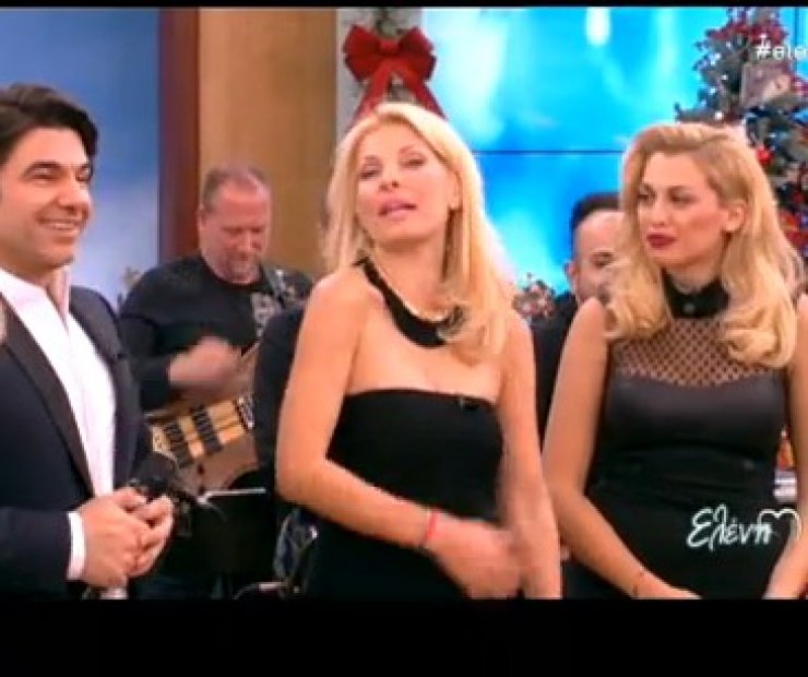 Βγήκε «στον αέρα» την ώρα που γύριζε την εκπομπή των Χριστουγέννων [video]