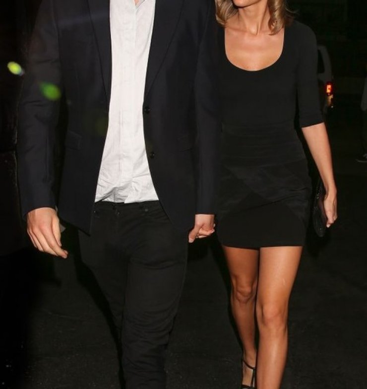 Επιτέλους το παραδέχτηκαν!  Αυτό είναι το νέο hot ζευγάρι