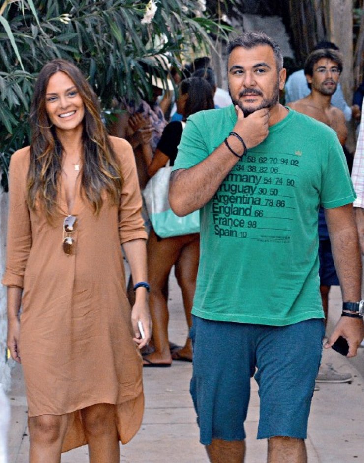 Αντώνης Ρέμος και Υβόννη Μπόσνιακ: Το εξώδικο στα ΜΜΕ