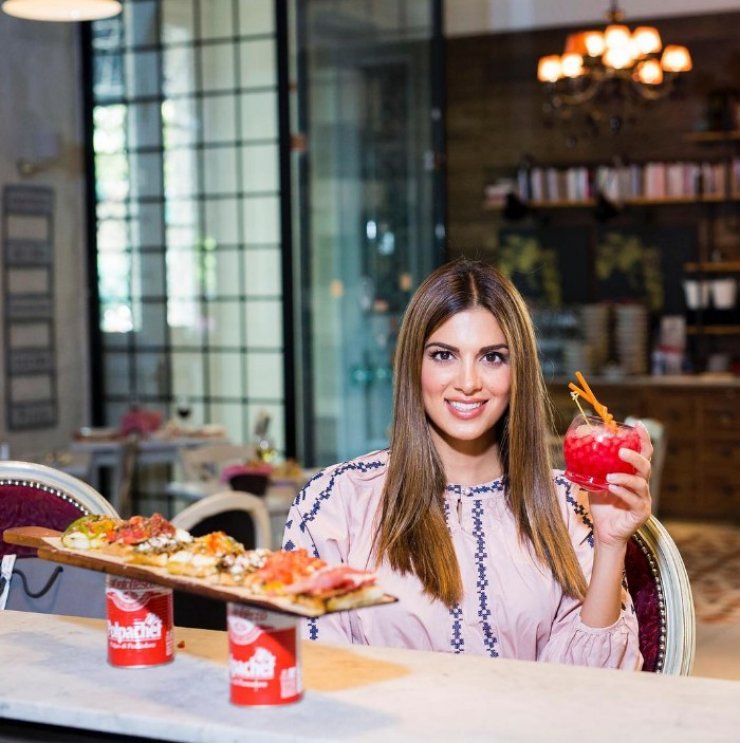 Αποκάλυψη Τσιμτσιλή! Έλληνας ηθοποιός έγινε για δεύτερη φορά μπαμπάς και δε το πήρε κανείς χαμπάρι