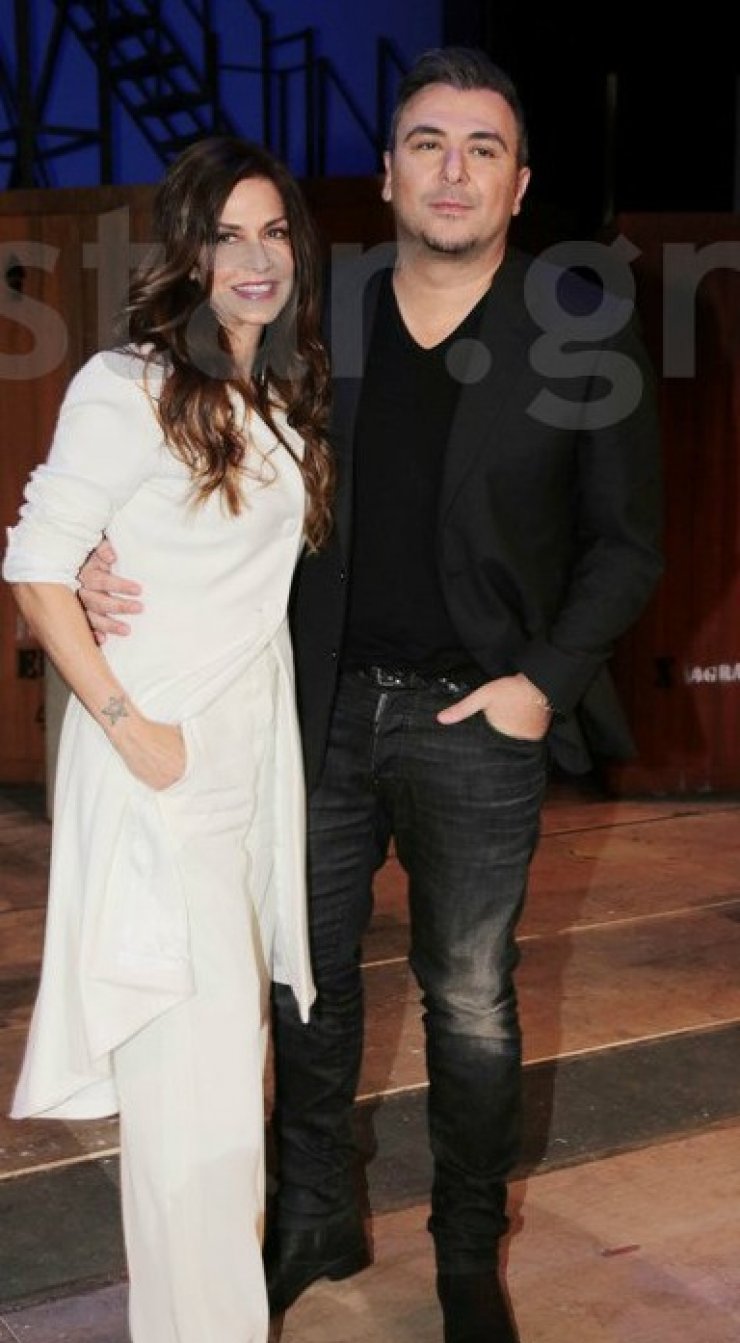 Φιλήθηκαν στο στόμα Άννα Βίσση - Αντώνης Ρέμος! [εικόνες]