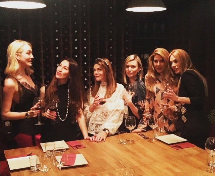 Το πάρτυ γενεθλίων επώνυμης Κύπριας