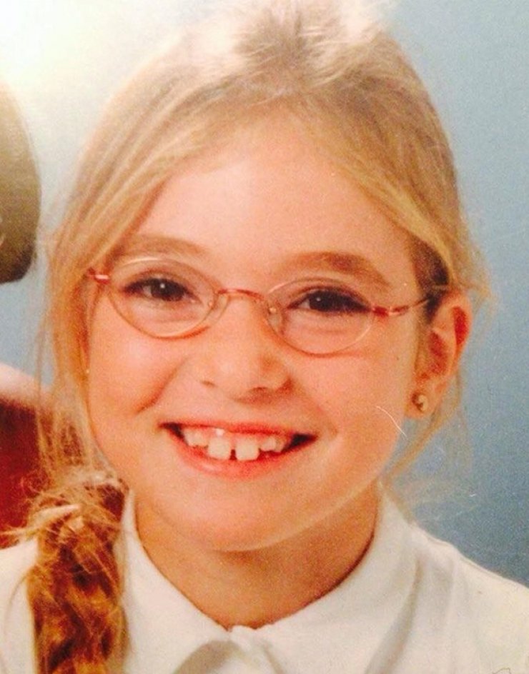 Απίστευτο! Είναι ελληνίδα μοντέλα που έγινε από ασχημόπαπο... Κύκνος 