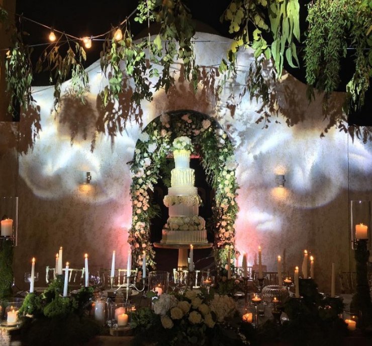 Ο παραμυθένιος γάμος γνωστών Κυπρίων στο ξενοδοχείο Anassa