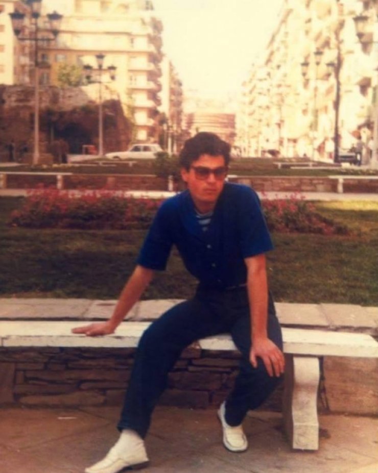 Δεν θα πιστεύετε ποιος επώνυμος Κύπριος είναι στη φωτογραφία