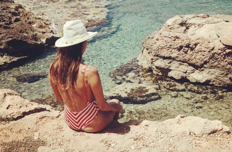 Σοκαριστική αποκάλυψη Κύπριας ηθοποιού: "Ο πατέρας μου με σύστησε στην νέα του οικογένεια ως μια φίλη του"