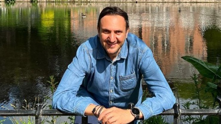 Kωνσταντίνος Κωνσταντίνου: Το συγκλονιστικό μήνυμα για τα 16 χρόνια από το θάνατο του πατέρα του