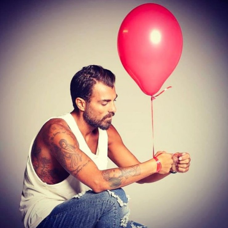 Δείτε τον Στέλιο Χανταμπάκη στο μέρος που θα πραγματοποιηθεί ο τελικός του "Survivor"