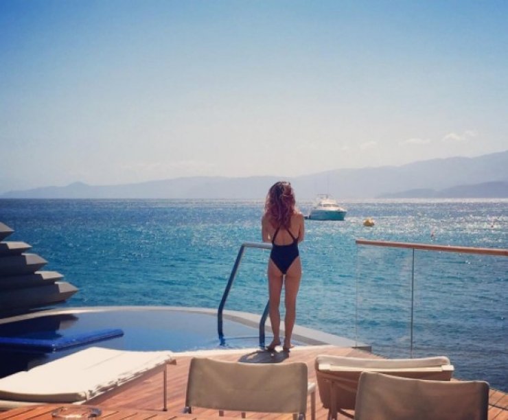 Επώνυμη Κύπρια δάκρυσε όταν είδε τον γιο της στο…