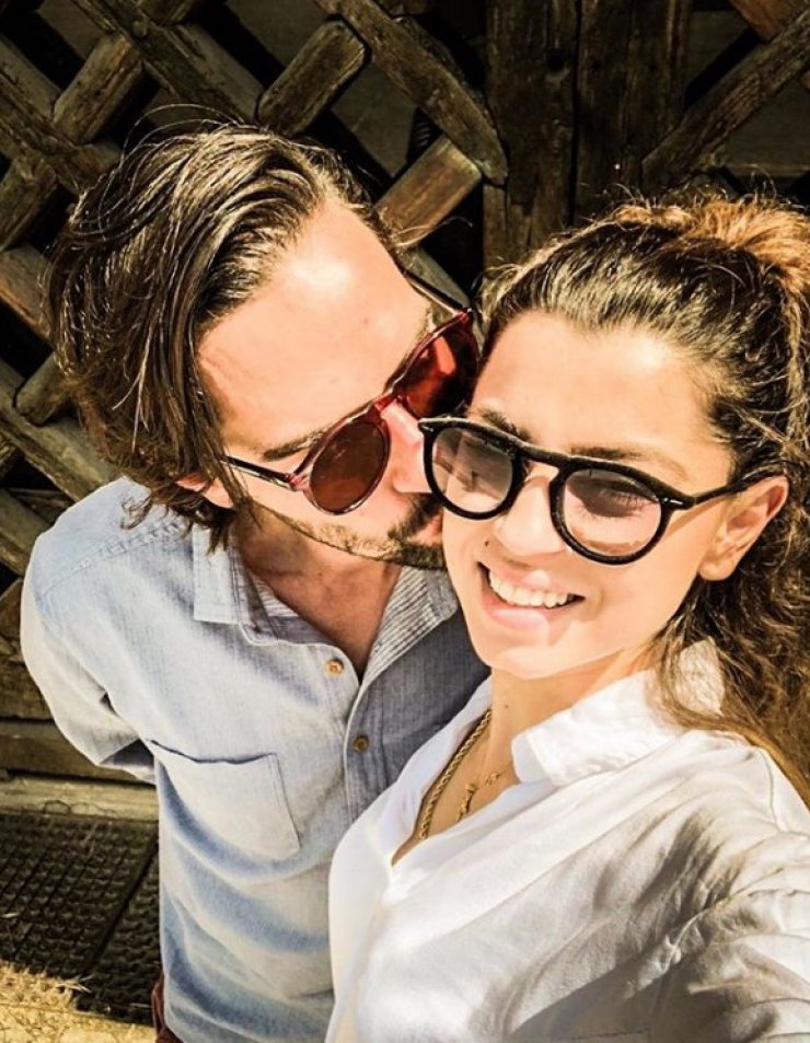 Κλέλια Γιασεμίδου – Πέτρος Αθανασίου: Αυτή σίγουρα είναι η πιο σέξι εικόνα του ζευγαριού!