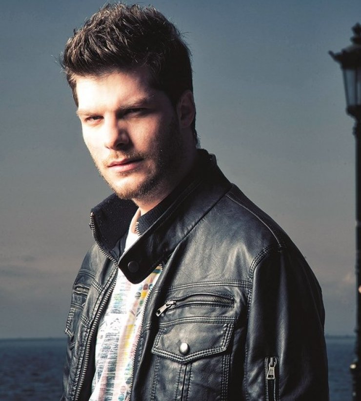 Λούκας Γιώρκας: Σπάει τη σιωπή του και μιλά για τις φήμες χωρισμού με την Έλενα Ράπτη