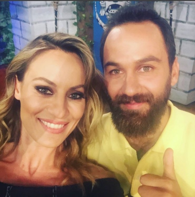 Ο παρουσιαστής που μπούκαρε στο στούντιο της Μελέτη και σόκαρε με τα λόγια του τον Αναγνωστόπουλο!