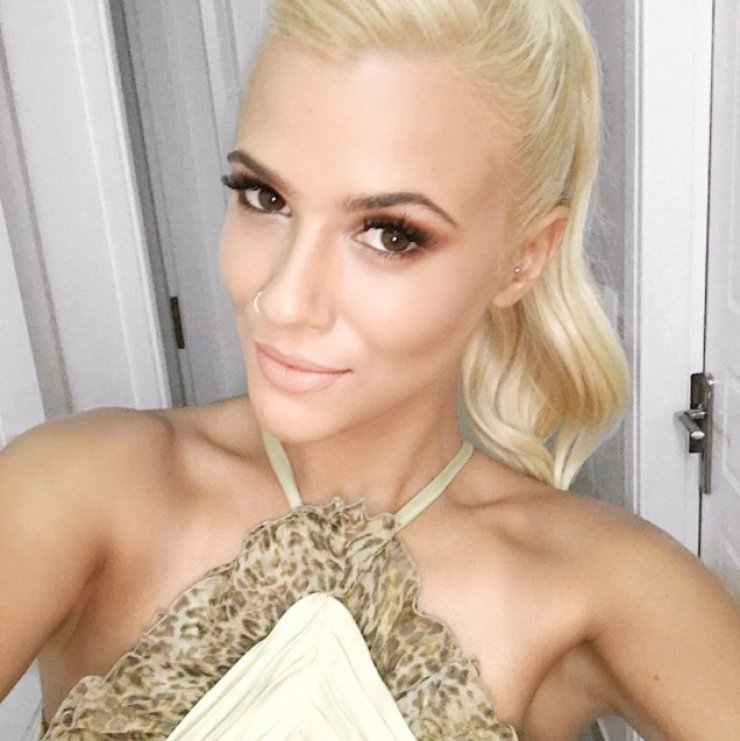 Λάουρα Νάργες: Θα εκπλαγείτε με το αρετουσάριστο κορμί της μετά το "Survivor"