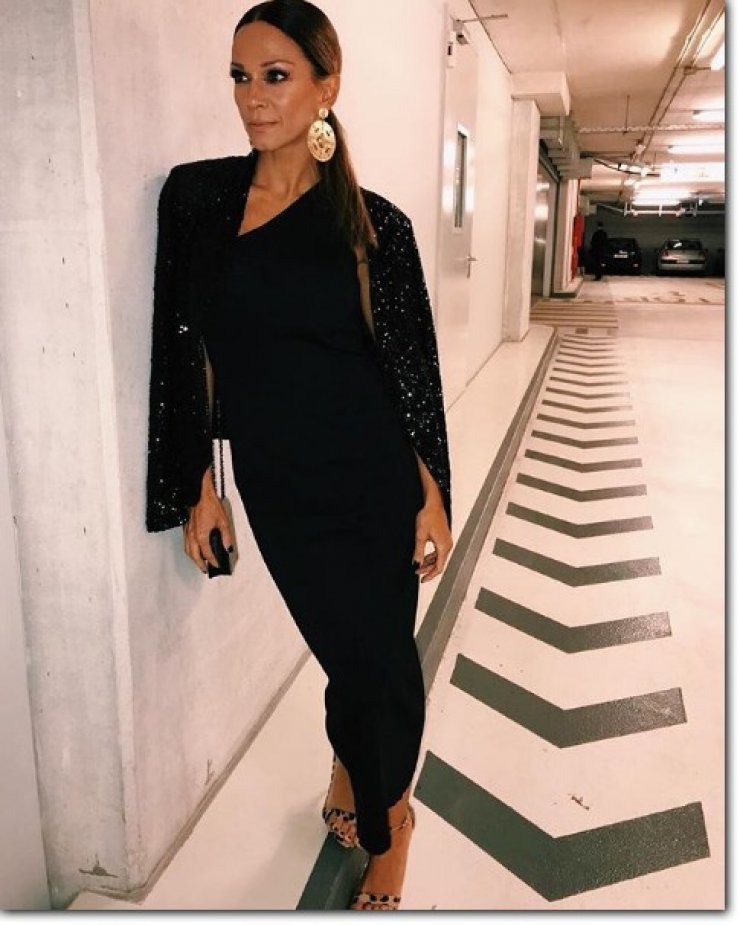 Δείτε την Έλλη Κοκκίνου στα 47 της χρόνια με μπικίνι και χωρίς ρετούς