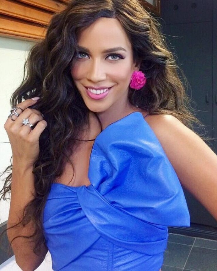 Οι φωτογραφίες της Κατερίνας Στικούδη με στρινγκ μαγιό που κόβουν την ανάσα