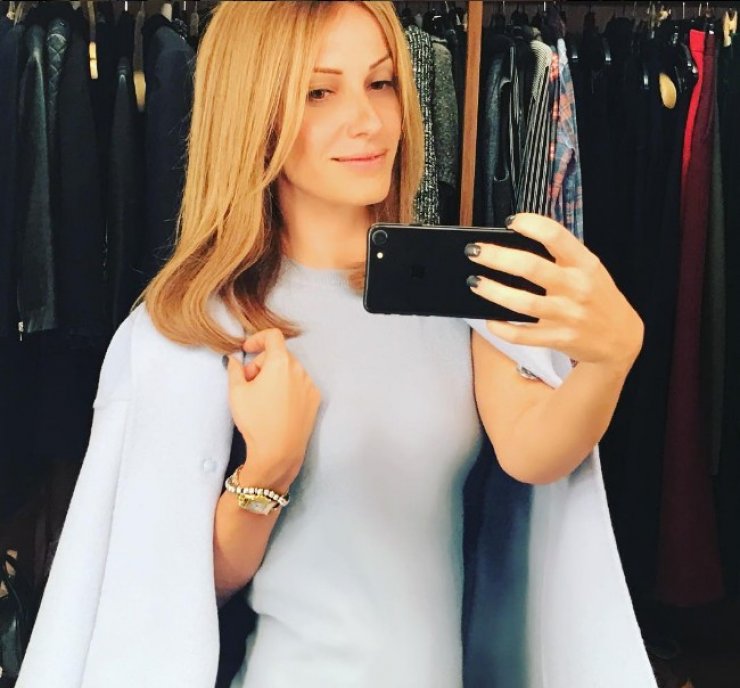 Έμιλη Γιολίτη: Αυτή είναι η πιο εντυπωσιακή φωτογραφία από τις διακοπές της στην Ιταλία!