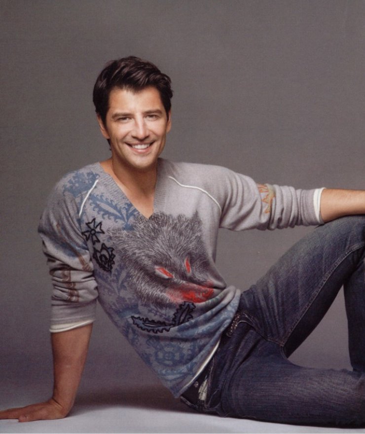 Γενέθλια σήμερα για τον super star. Πόσο χρονών γίνεται ο Σάκης Ρουβάς;