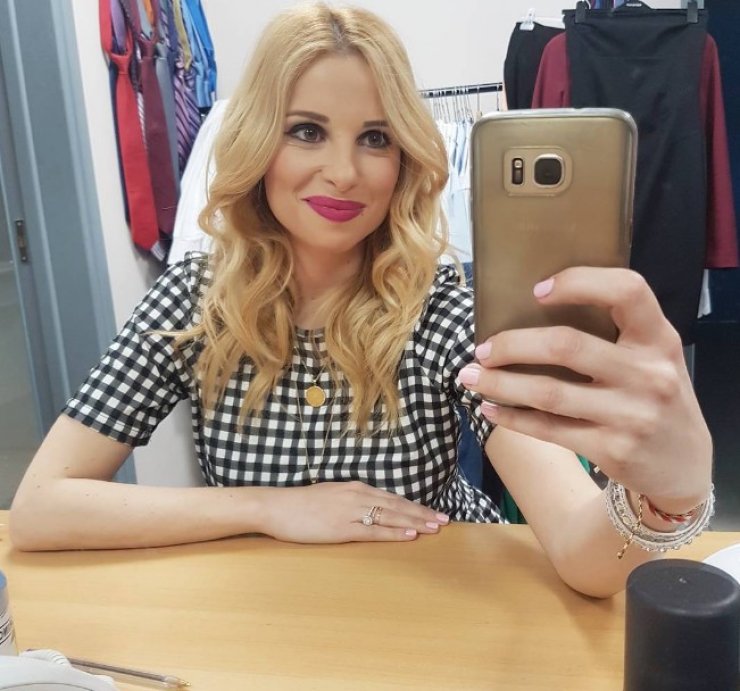 Δεν θα πιστεύετε πως πήγε στο πάρκο η Χριστιάνα Αριστοτέλους πρωί - πρωί!