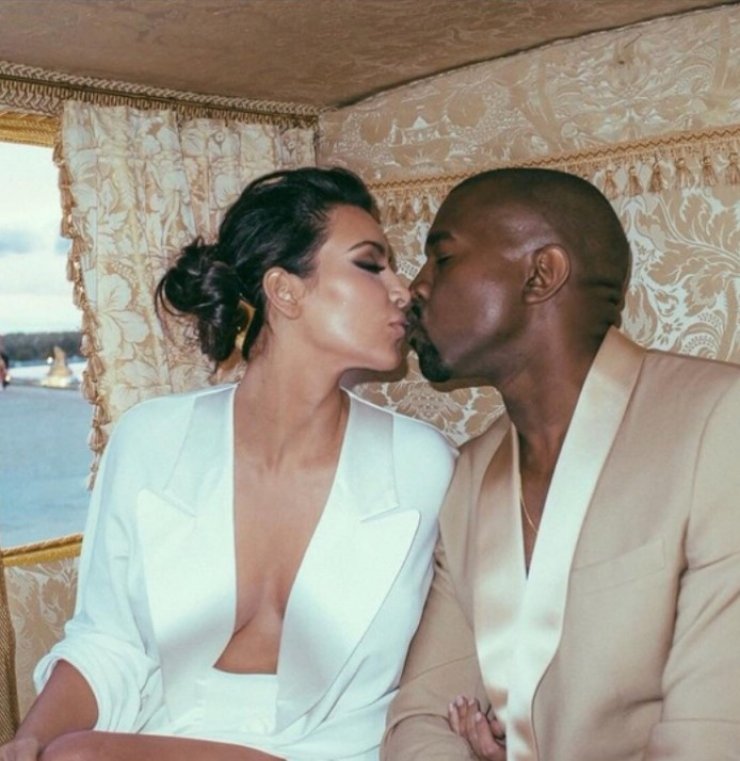 Kim Kardashian - Kanye West: Αυτό είναι το φύλο του μωρού που περιμένουν