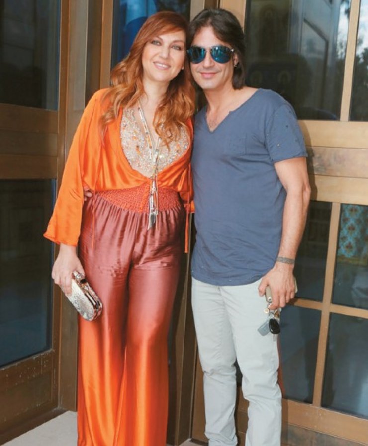 Καίτη Γαρμπή: Οι κρίσεις στο γάμο με τον Διονύση Σχοινά που την έκαναν να σκεφτεί το χωρισμό