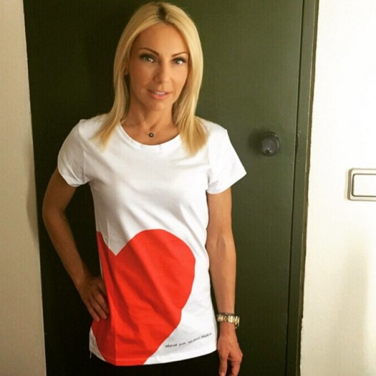 Δεν θα πιστεύετε πόσο χρονών γίνεται σήμερα η Έλενα Τσαβαλιά