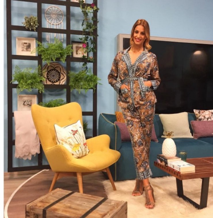 Κωνσταντίνα Ευριπίδου: Τι την εξόργισε και άρχισε να τσιρίζει μέσα στο γραφείο και λίγο πριν την έναρξη της εκπομπής;