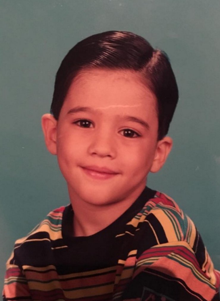 Αναγνωρίζετε τον επώνυμο Κύπριο που μας έχει κάνει περήφανους; Η παιδική του φωτογραφία