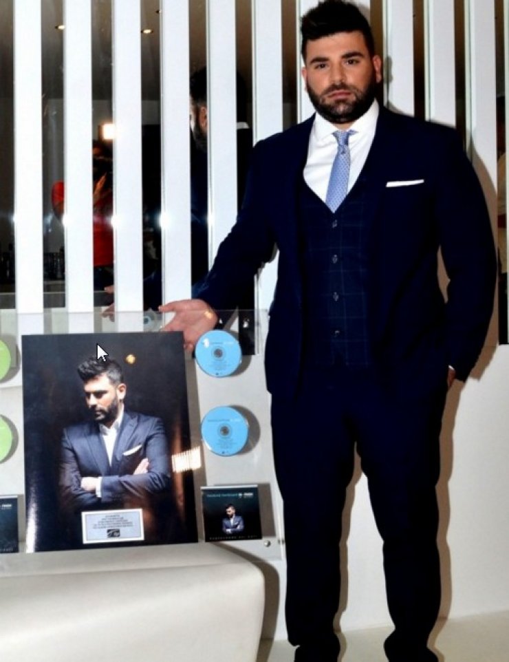 Παντελής Παντελίδης: Το πρώτο απίστευτο ρεκόρ που σημείωσε μετά το θάνατο του