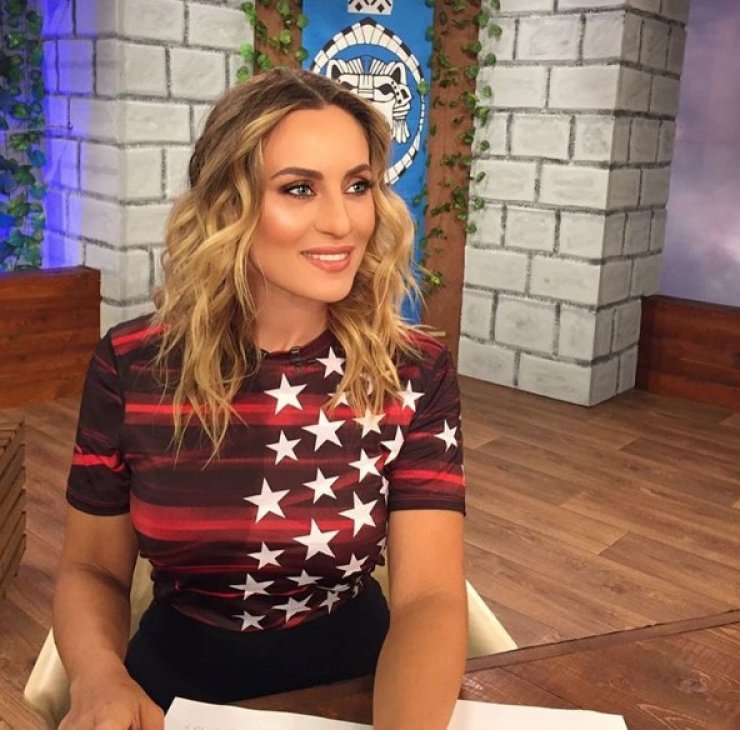 Η Ελεονώρα Μελέτη αποκάλυψε πως της "την έπεσε" ο Στέλιος Χανταμπάκης όταν βρισκόταν στον Άγιο Δομίνικο