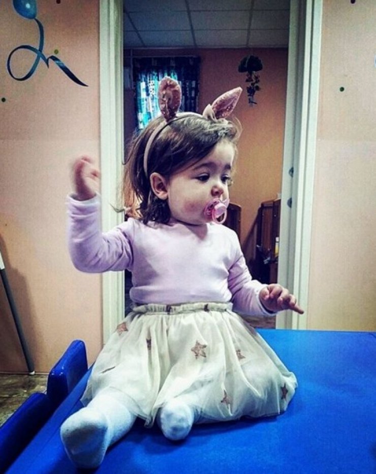 Τρελαίνει το instagram η κορούλα επώνυμου Κύπριου