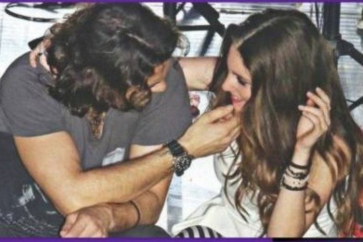 Δε θα πιστεύετε τι σχέση έχει ο σύντροφος της Οικονομάκου με τον Johnny Depp