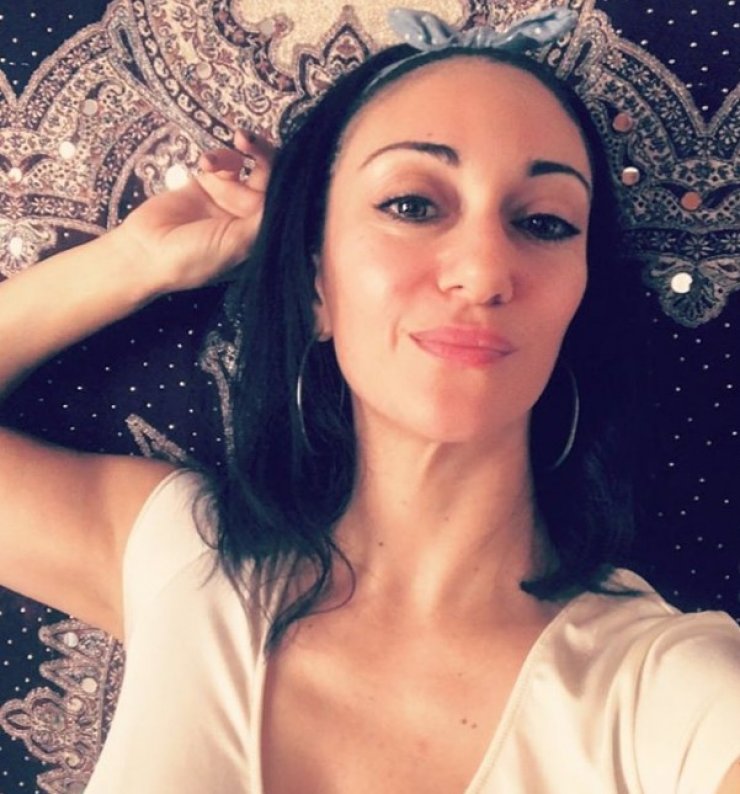 Μαρία Φιακά: Δείτε την να αναδύεται από τη θάλασσα με μπικίνι και να εντυπωσιάζει!