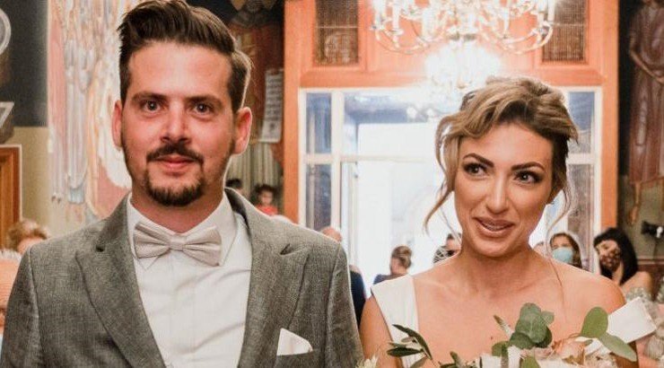 Κρίστυ Παπαδοπούλου - Μιχάλης Μπούσιας: To τρυφερό στιγμιότυπο τους μπροστά από τον πύργο του Eiffel