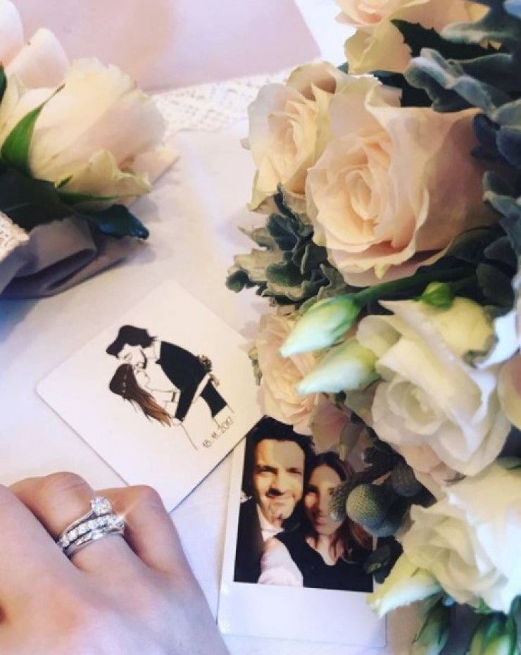 Αθηνά Οικονομάκου - Φίλιππος Μιχόπουλος: Στο φως της δημοσιότητας φωτογραφίες και λεπτομέρειες από την βραδιά πριν το γάμο τους