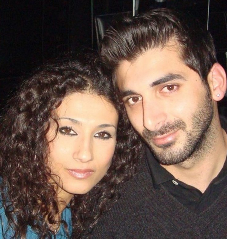 Aντρέας Αθανασίου: Δύσκολες ώρες για τη σύζυγο του Αγγέλα Γεωργίου. Εσπευσμένα στο νοσοκομείο