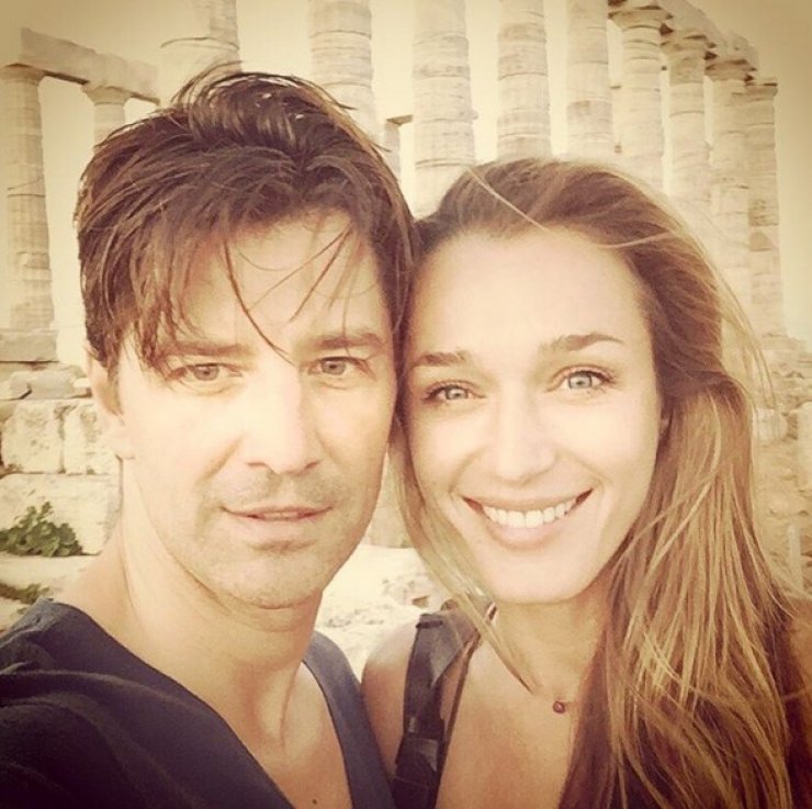 Κάτια Ζυγούλη - Σάκης Ρουβάς: Στο αυτοκινήτο λίγο πριν το τοκετό