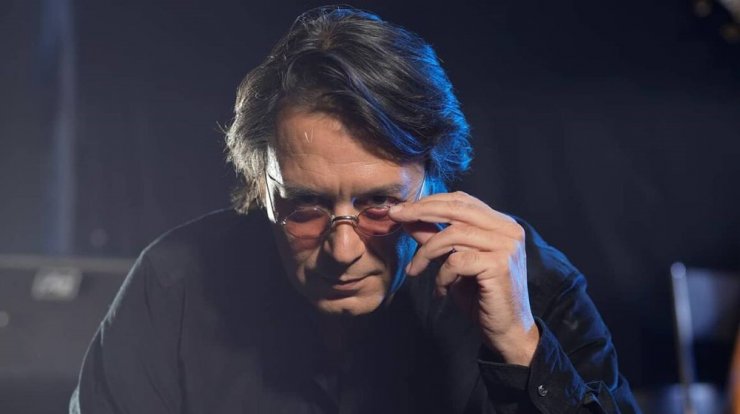 Γιάννης Κότσιρας: "Ραγίζει καρδιές" η ανάρτηση για τους γονείς του που "έφυγαν" από τη ζωή