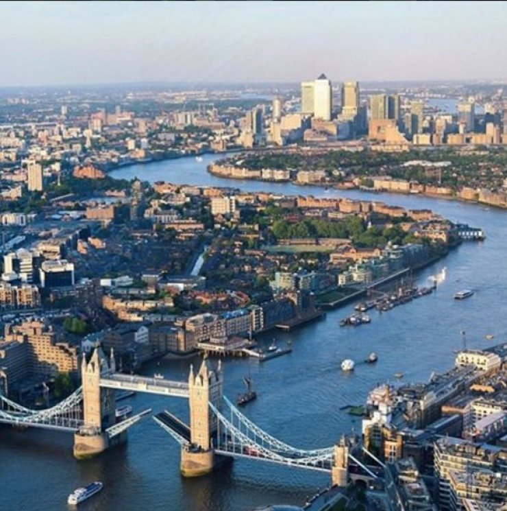 Το νιόπαντρο ζευγάρι της ελληνικής showbiz κάνει πάσχα στο Λονδίνο! 