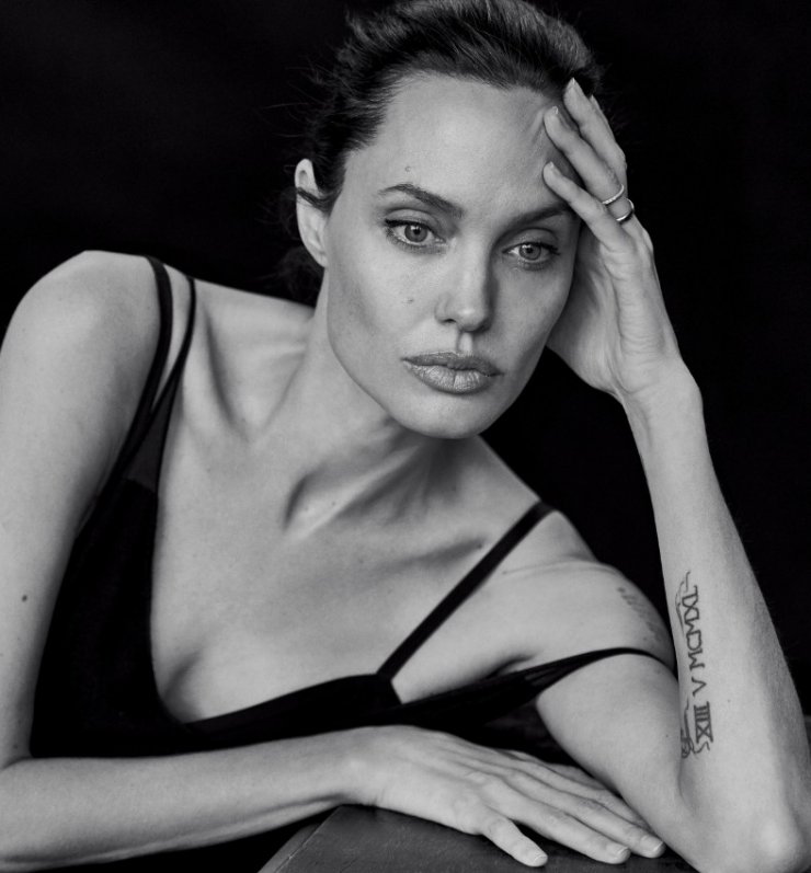 H φωτογραφία του Brad Pitt που θα κάνει την Angelina να νιώσει άβολα 