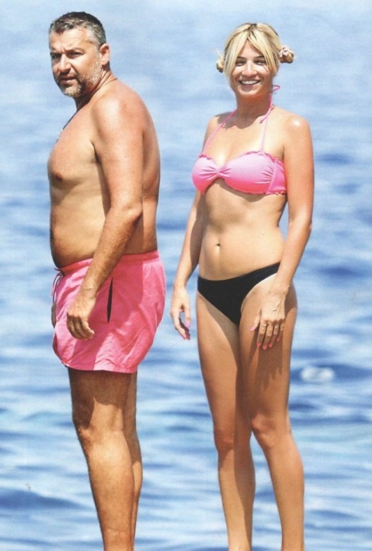 Άγριο ξύλο στην Τήνο με τον Λιάγκα και νεαρό άντρα που την "έπεσε" στην Σκορδά!