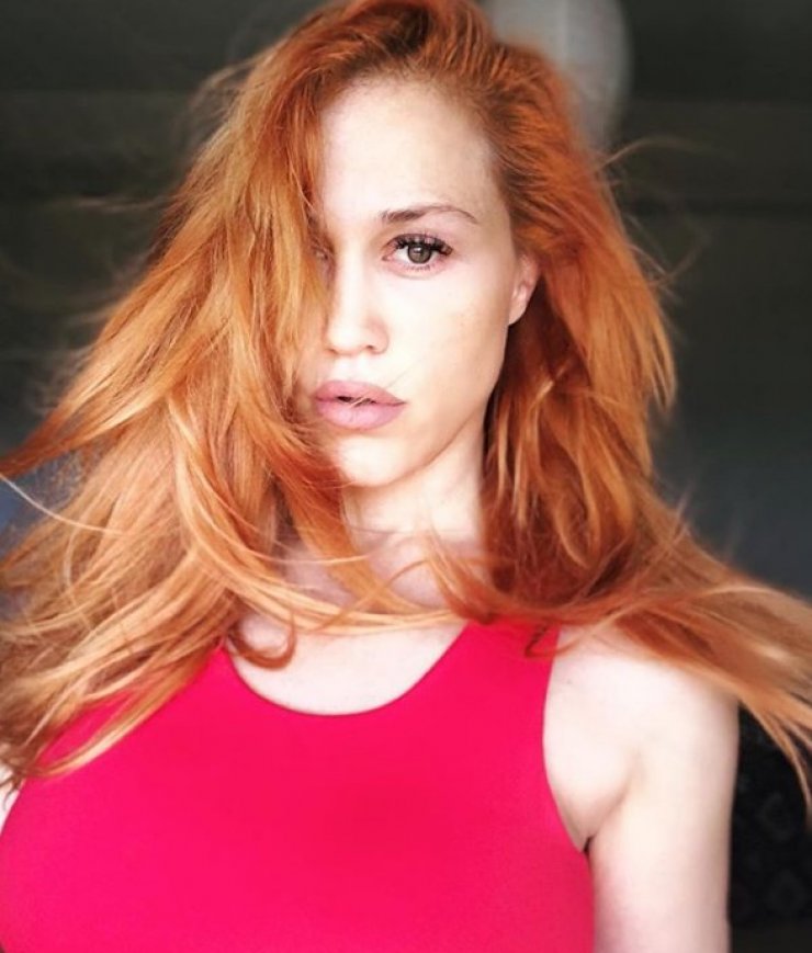 Πηνελόπη Αναστασοπούλου: Ποζάρει με μπικίνι στον έβδομο μήνα της εγκυμοσύνης της!