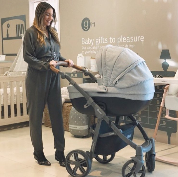 Αθηνά Οικονομάκου: Πρόδωσε το φύλο του μωρού που περιμένει